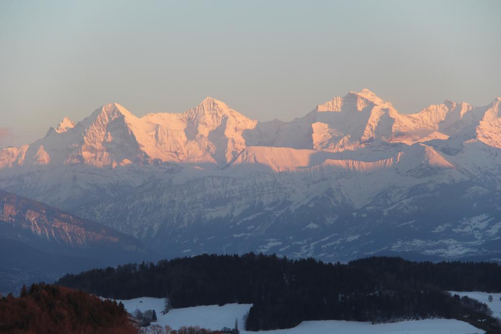 Bed And Breakfast Gantrisch Cottage Ferienzimmer Rüeggisberg Екстериор снимка